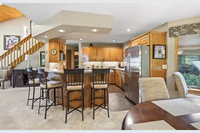W277N2866  Oak St, Pewaukee, WI 53072 - Photo 7