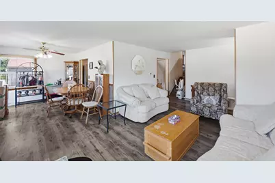 1315  Owen St, Racine, WI 53404 - Photo 5