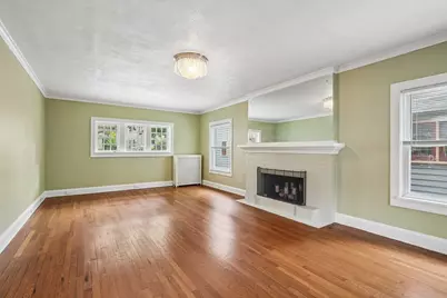 3424 N Summit Ave, Milwaukee, WI 53211 - Photo 7