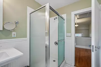 3424 N Summit Ave, Milwaukee, WI 53211 - Photo 23