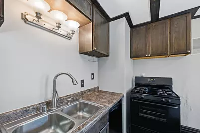1710  Lathrop Ave, Racine, WI 53405 - Photo 7