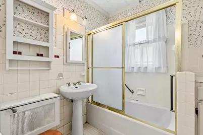 2851 S Lenox St, Milwaukee, WI 53207 - Photo 27