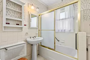 2851 S Lenox St, Milwaukee, WI 53207 - Photo 27