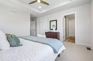 9901 N Migratory Ln, Mequon, WI 53097 - Photo 29