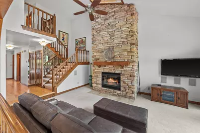S74W17692  Harbor Cir, Muskego, WI 53150 - Photo 27