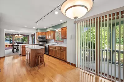 S74W17692  Harbor Cir, Muskego, WI 53150 - Photo 15