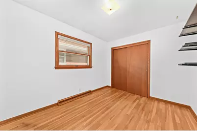 2533 N 113th St, Wauwatosa, WI 53226 - Photo 15
