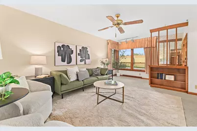 2533 N 113th St, Wauwatosa, WI 53226 - Photo 7