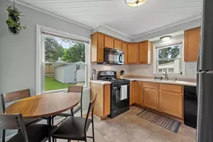 3362 N 97th St, Milwaukee, WI 53222 - Photo 5