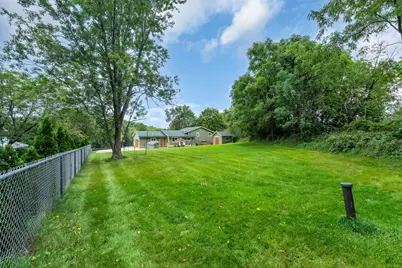 W242S7070  Cameron Dr, Vernon, WI 53189 - Photo 37