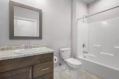 2826 W Villa Dr, Franklin, WI 53132 - Photo 13