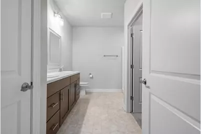 2826 W Villa Dr, Franklin, WI 53132 - Photo 19