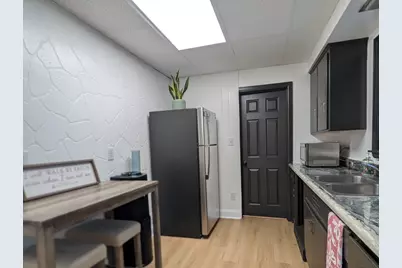 1107 W Oklahoma Ave #3, Milwaukee, WI 53215 - Photo 23