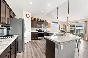 901 Casey Dr, Watertown, WI 53094 - Photo 13