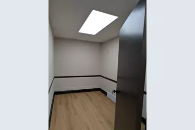 1107 W Oklahoma Ave #7, Milwaukee, WI 53215 - Photo 9