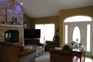 1528 E Lake Shore Dr, Twin Lakes, WI 53181 - Photo 11