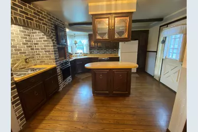 4022  Delta St, Manitowoc, WI 54220 - Photo 7