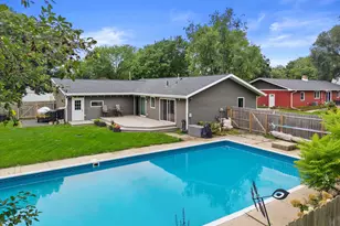 464 W Church St, Janesville, WI 53536 - Photo 3