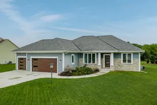 615 Bark River Way, Dousman, WI 53118 - Photo 3