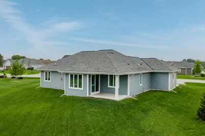 615  Bark River Way, Dousman, WI 53118 - Photo 45