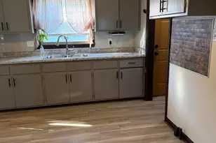 4029 N 72nd St, Milwaukee, WI 53216 - Photo 5