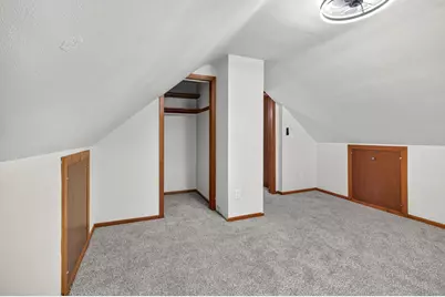 3805 S 21st St, Milwaukee, WI 53221 - Photo 35