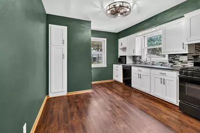 3805 S 21st St, Milwaukee, WI 53221 - Photo 17