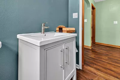 3805 S 21st St, Milwaukee, WI 53221 - Photo 27