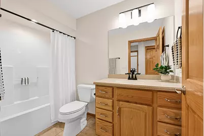 S70W15265  Honeysuckle Cir, Muskego, WI 53150 - Photo 23