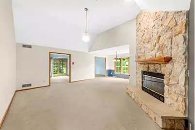 500 S McPride Ln #B, Brookfield, WI 53045 - Photo 7