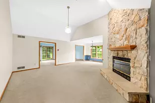 500 S McPride Ln, Brookfield, WI 53045 - Photo 7