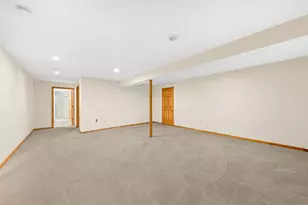 500 S McPride Ln, Brookfield, WI 53045 - Photo 25