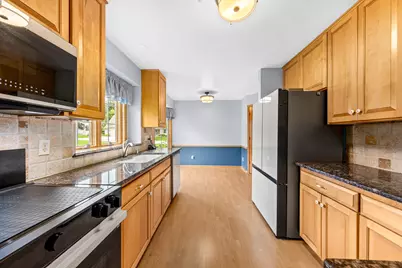500 S McPride Ln #B, Brookfield, WI 53045 - Photo 11