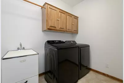 1326  Two Rivers Ct, Mukwonago, WI 53149 - Photo 27