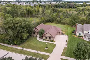 1326 Two Rivers Ct, Mukwonago, WI 53149 - Photo 1