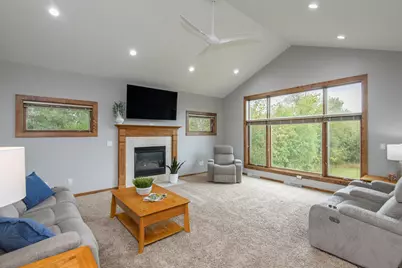 1326  Two Rivers Ct, Mukwonago, WI 53149 - Photo 15