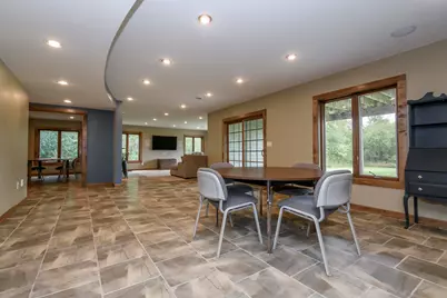 1326  Two Rivers Ct, Mukwonago, WI 53149 - Photo 33