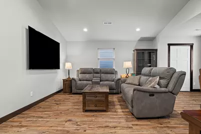 2829  Hamilton St, La Crosse, WI 54603 - Photo 5