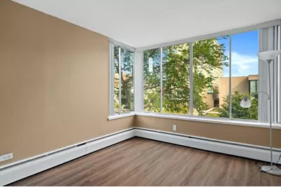 1409 N Prospect Ave #302, Milwaukee, WI 53202 - Photo 11