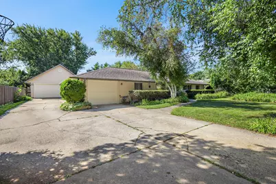 5805  Yorkshire Rd, Madison, WI 53711 - Photo 1