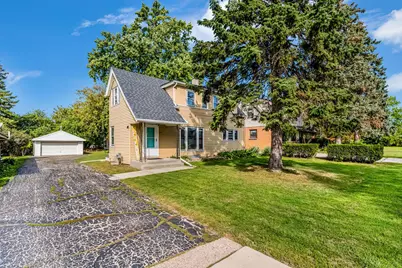4517 S Kansas Ave, Saint Francis, WI 53235 - Photo 19