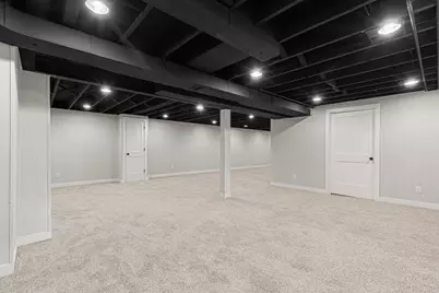 8048 N Greenview Ct, Brown Deer, WI 53223 - Photo 31
