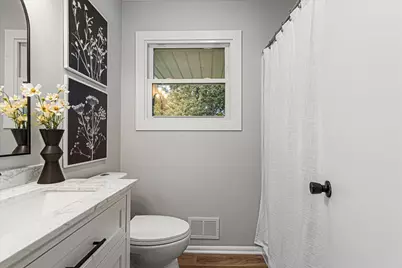 8048 N Greenview Ct, Brown Deer, WI 53223 - Photo 17