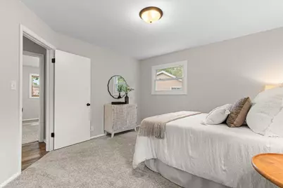 8048 N Greenview Ct, Brown Deer, WI 53223 - Photo 23
