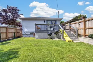 744 Shoreland Dr, Racine, WI 53402 - Photo 33