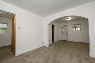 923  Randall St, Beloit, WI 53511 - Photo 15