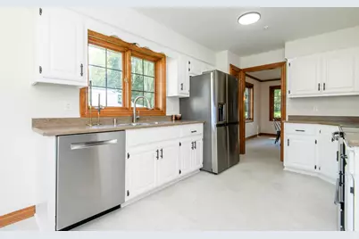 18465  St Andrew Ct #A, Brookfield, WI 53045 - Photo 9