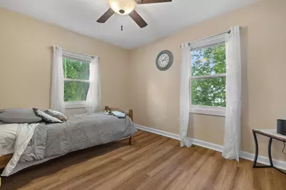 1221 N Main St, Racine, WI 53402 - Photo 19