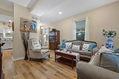 1221 N Main St, Racine, WI 53402 - Photo 3