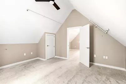 1809 N Commerce St #302, Milwaukee, WI 53212 - Photo 27